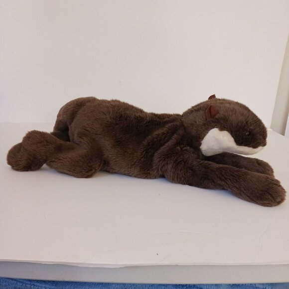 Vintage Wildlife Artists Brown River Otter Realistic 21" Plush Stuffed Animal - Picture 6 of 10